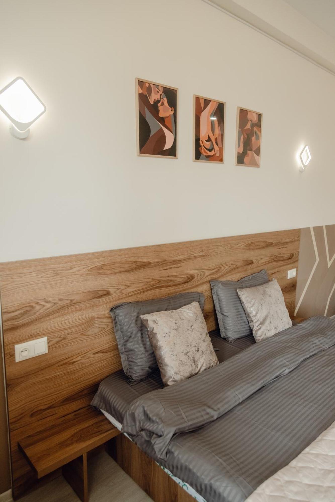 Hotel Graf T Tbilisi Bagian luar foto