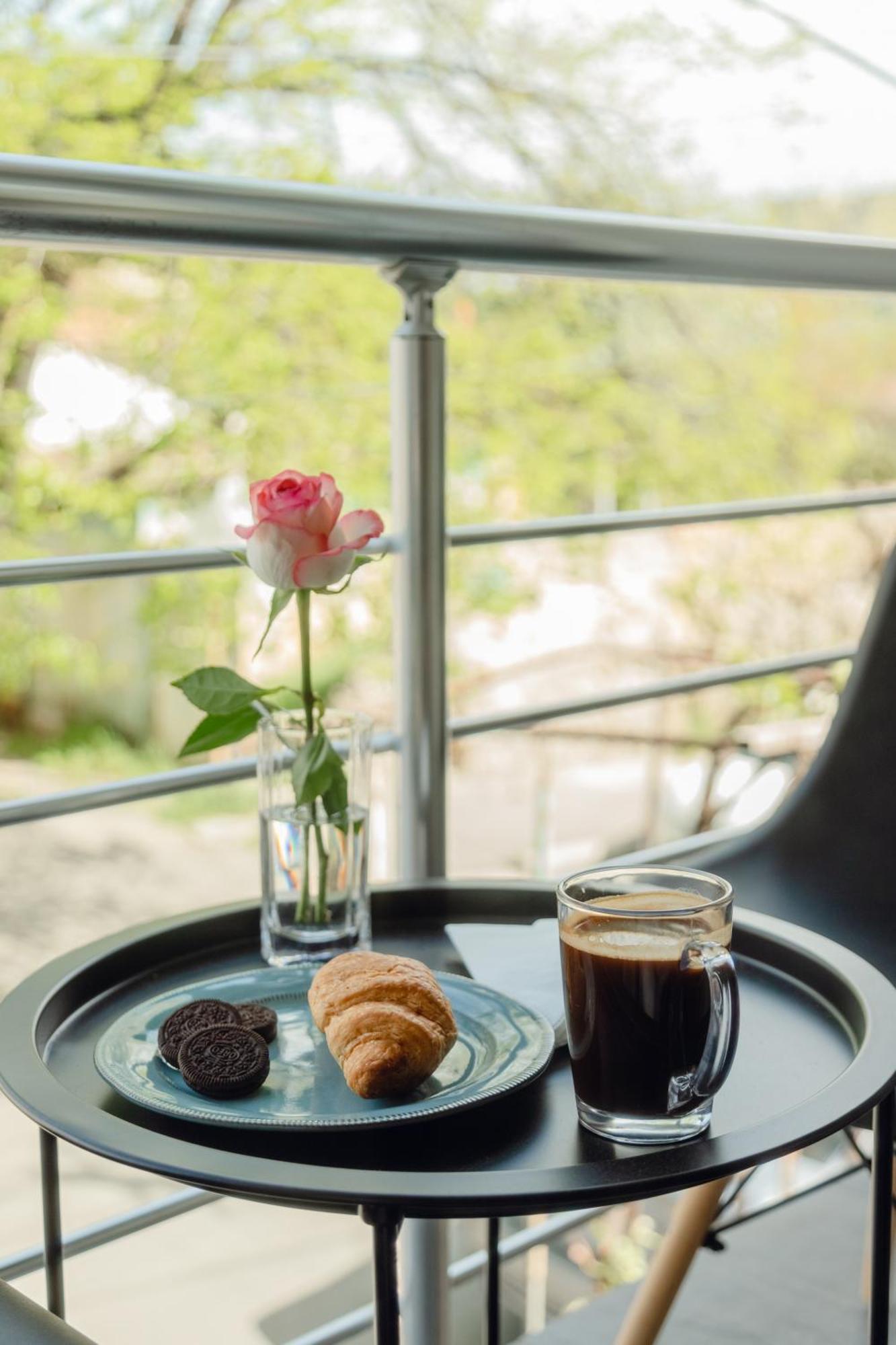 Hotel Graf T Tbilisi Bagian luar foto