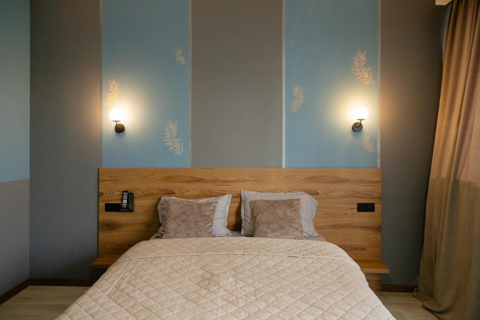 Hotel Graf T Tbilisi Bagian luar foto