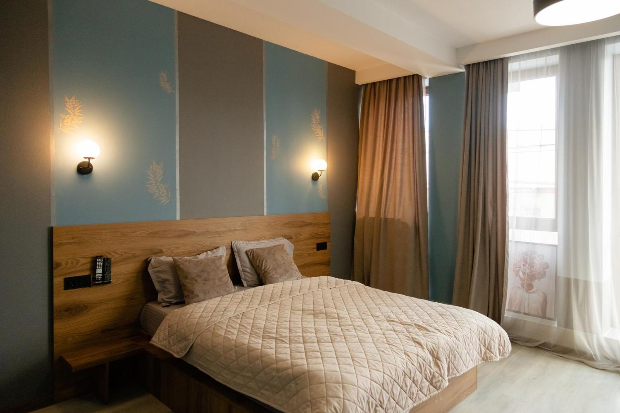 Hotel Graf T Tbilisi Bagian luar foto